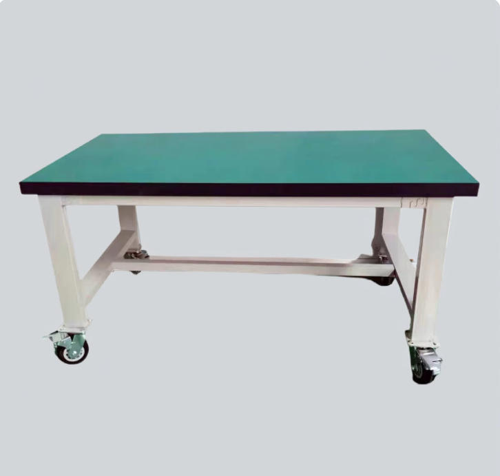 Workshop Tools.Hanging Board - طاولة عمل متعددة الوظائف للجراج مع