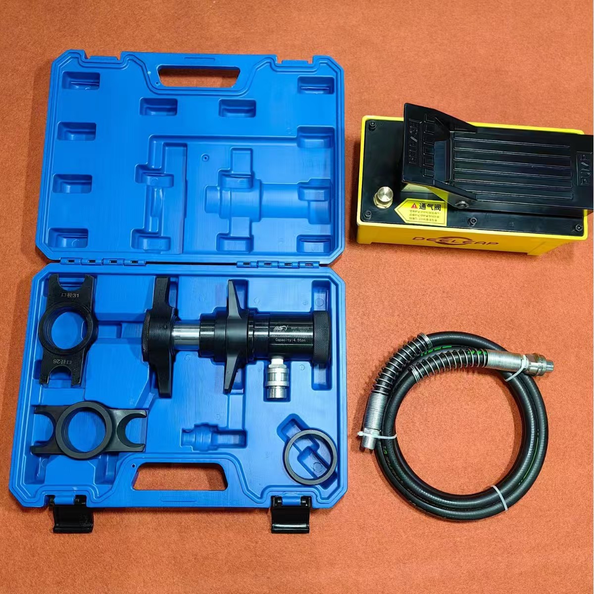 Workshop Tools For Sale - عرض المصنع: أداة فصل وسحب الوصلات