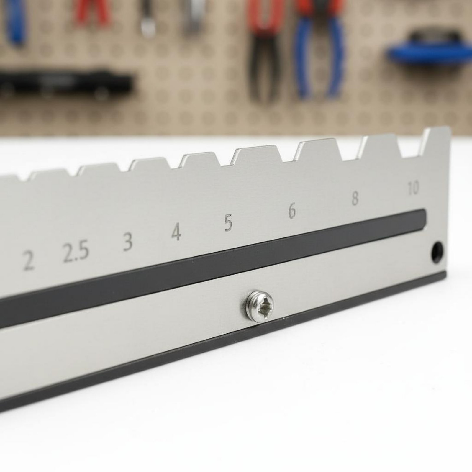 حامل مفاتيح سداسية معدني يثبت  - مراجعة Tools In Metal Workshop وسعره